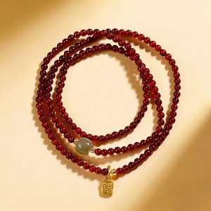 Chinese-style three-loop bracelet, metaphysical healing, guard innChinese-style three-loop bracelet, metaphysical healing, guard inner peaceer peace